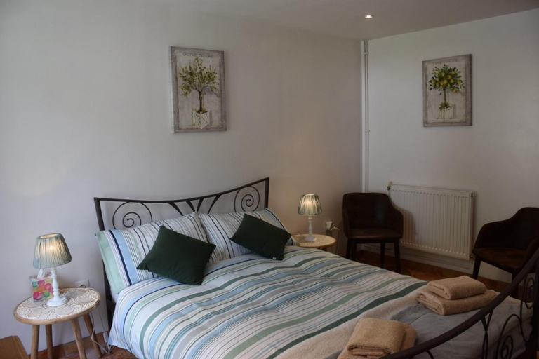 Bedroom 2, Libellule, Haute-Vienne