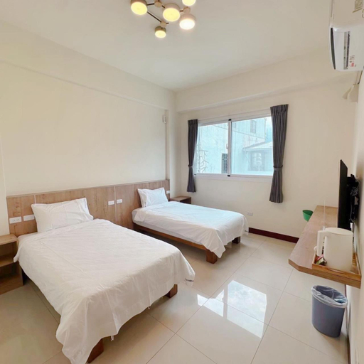 Bedroom 5, Blue Sky Hill Chishangkan B&B, Taitung