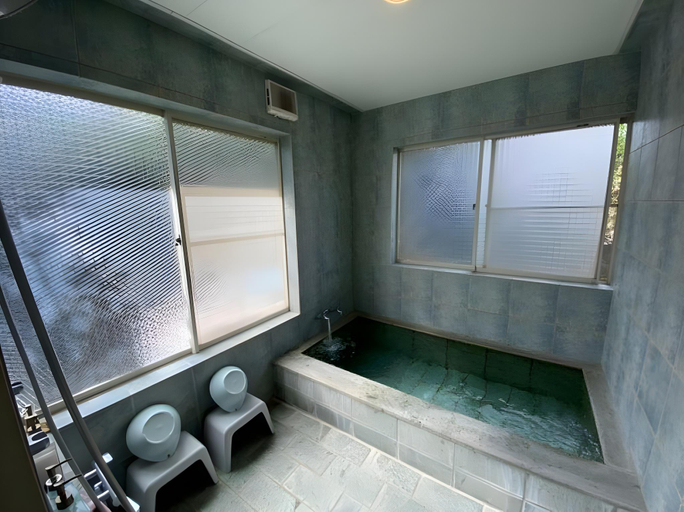 Bathroom 3, MANAZURU PENSION ALHAMBLA, Manazuru