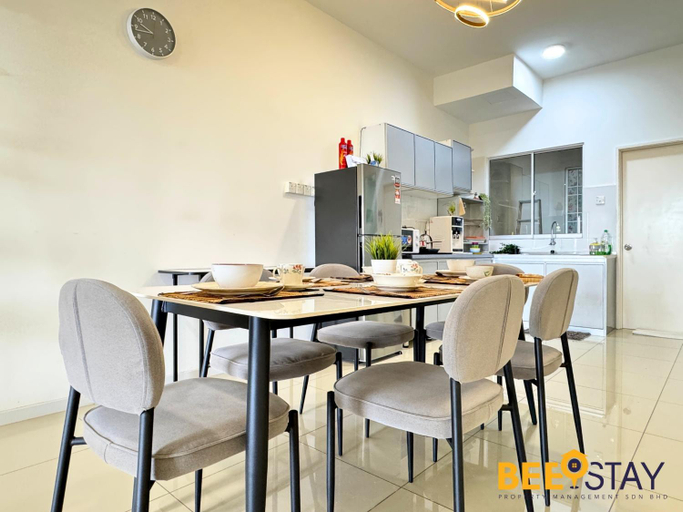 Others 5, Taiping Crystal Creek Condo Pool Gym Netflix, Larut and Matang