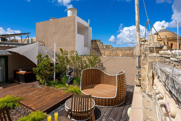 Others 5, Mosta Apartments