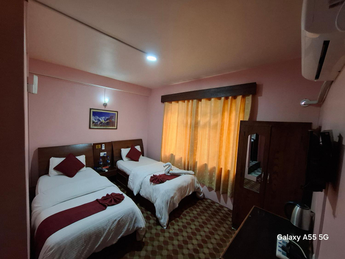 Bedroom 2, The hotel mountain Taplejung, Mechi
