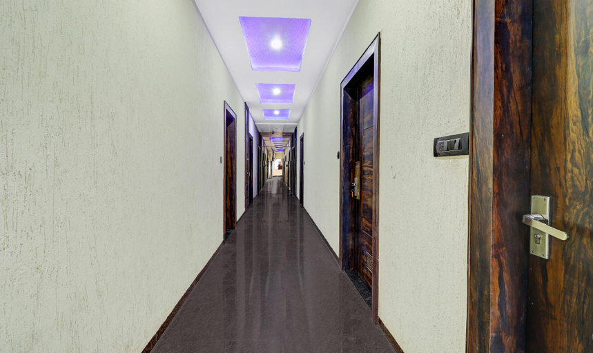 Public Area 3, Itsy Hotels Anjali Mahal 500, Mtrs From Mathura Railway Station, Mathura
