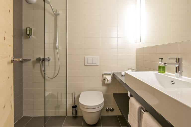 Bathroom 3, Schweizerhof Sils Maria, a Faern Collection Hotel, Maloja