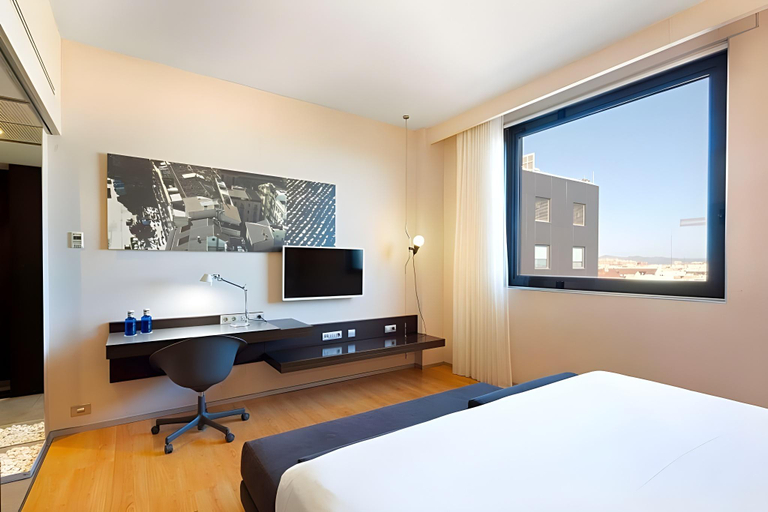 Bedroom 3, Barceló Valencia, Valencia