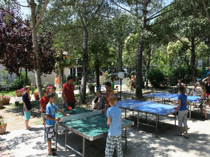 Food & Drinks, Mobile Home by Lake Trasimeno with Pool, Perugia