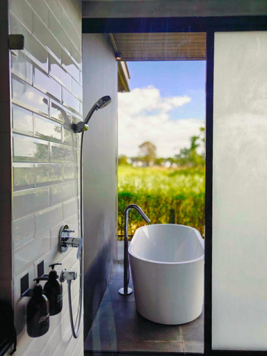 Bathroom 3, 8 Valley Khaoyai, Pak Chong