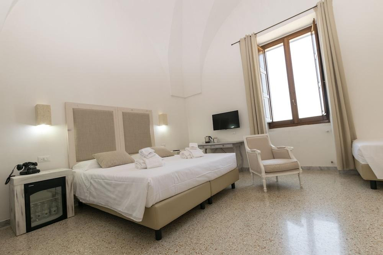 Bedroom 2, Masseria Mazzetta Salice Salentino, Lecce
