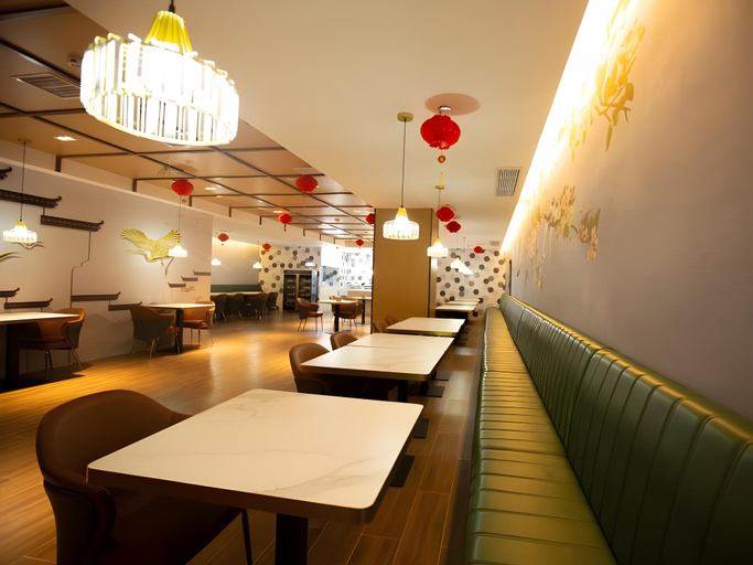 Food & Drinks 4, VX Hotel Jiangsu Ocean UniversityJulong Road, Lianyungang