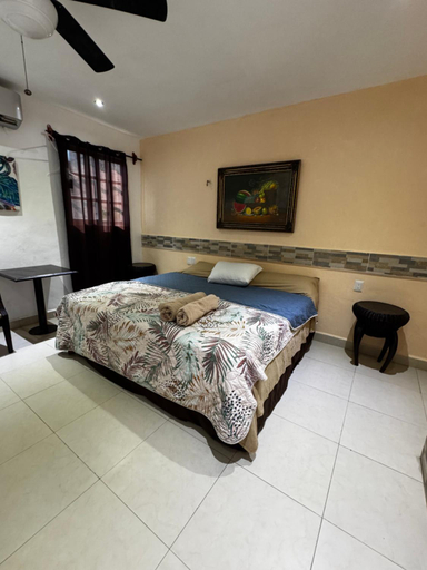 Others 4, Casa Enna, Isla Mujeres