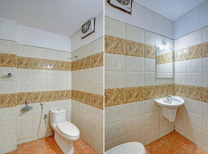 Bathroom, Marhaba tourist home, Kozhikode