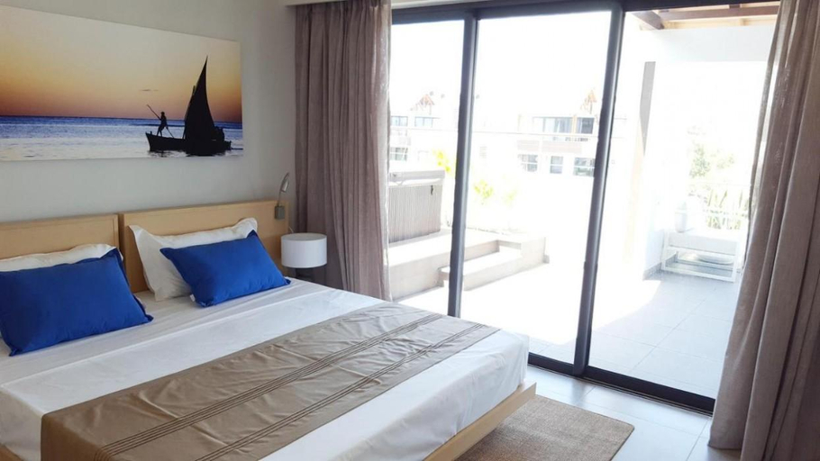 Bedroom 3, Choisy Les Bains