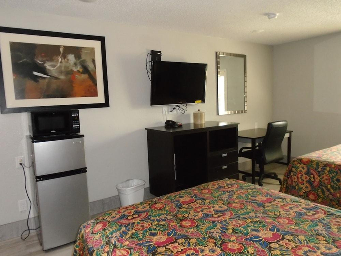 Bedroom 2, TOWN HOUSE MOTEL, Matagorda