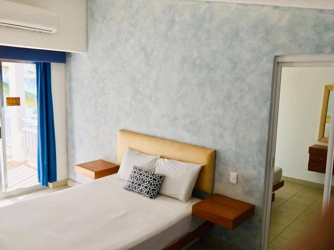 Bedroom 2, Bungalows Princess, Compostela