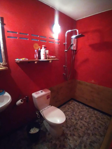Bathroom 3, The Beach Cafe, Koh Chang