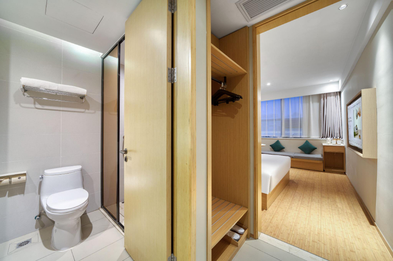 Bathroom 4, Ji Hotel Hangzhou Xiaoshan People's Square, Hangzhou