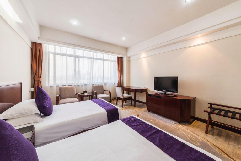 Bedroom 3, Dajiuhua Hotel, Chizhou