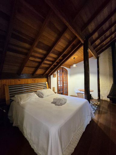 Bedroom 4, Passaro de Fogo, Santo Antônio do Pinhal