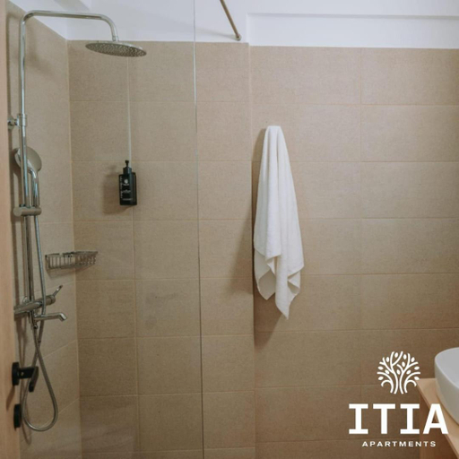 Others 5, Itia Apartments, Epirus