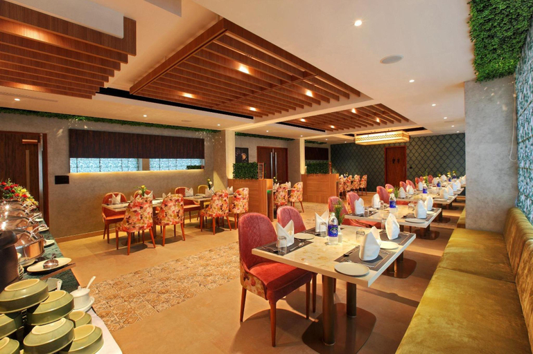 Food & Drinks 5, PARK RESIDENCY ARCADIA, Ernakulam