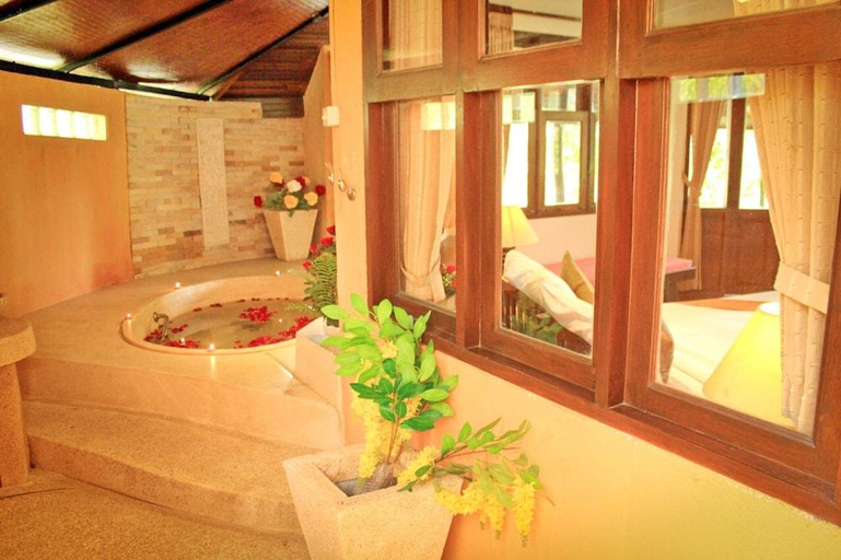 Bathroom 5, Chaweng Bay View Resort, Ko Samui