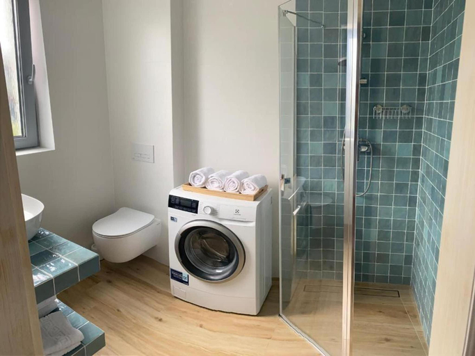 Bathroom, Holiday Home in Grzybowo near Wide Beach, Kołobrzeg