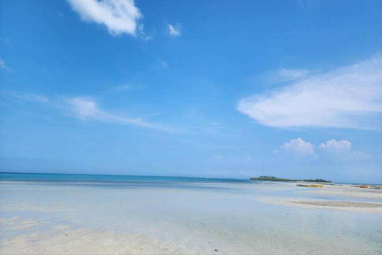 Others 2, Pertible Beach Resort, Anda