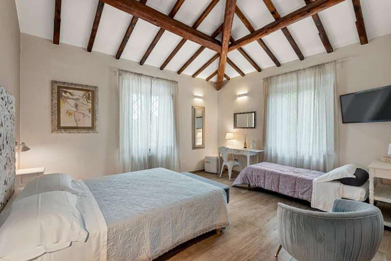 Bedroom 3, VISTALAGO VERSILIA, Lucca