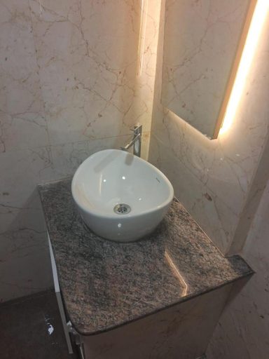 Bathroom 3, Hotel Chela kumbakonam, Thanjavur