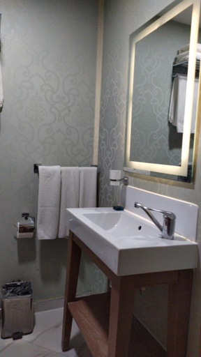 Bathroom 5, Taximist Hotel, Beyoğlu