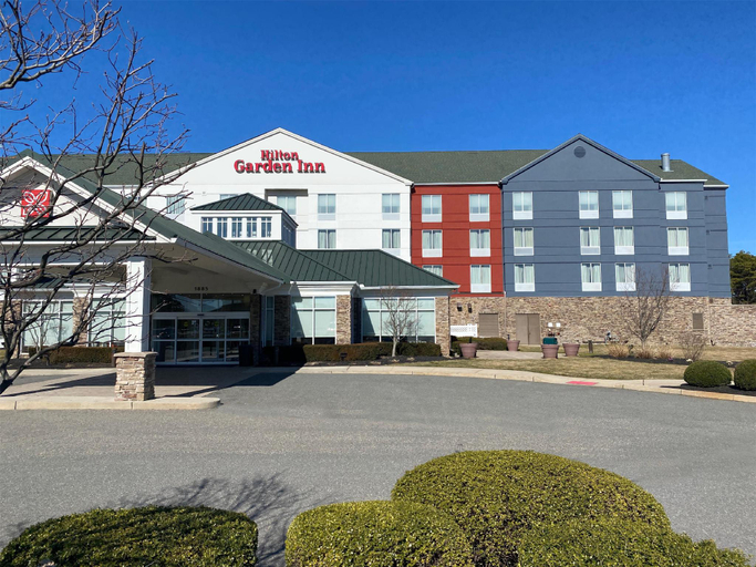 Exterior & Views 2, Hilton Garden Inn Lakewood, Ocean
