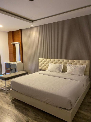 Others 5, barkah inn, Kannur