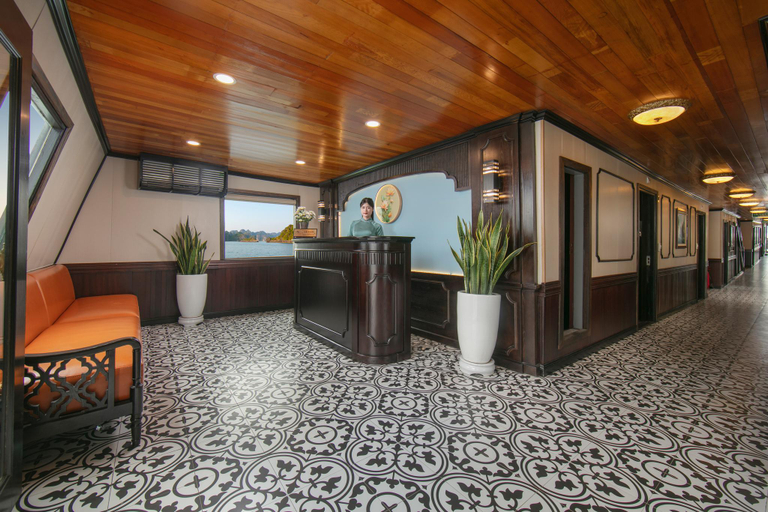 Public Area 3, Arcady Boutique Cruise, Hạ Long