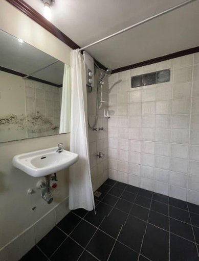 Bathroom 5, Casa Basilisa Eco Boutique Resort by Cocotel, Guinobatan
