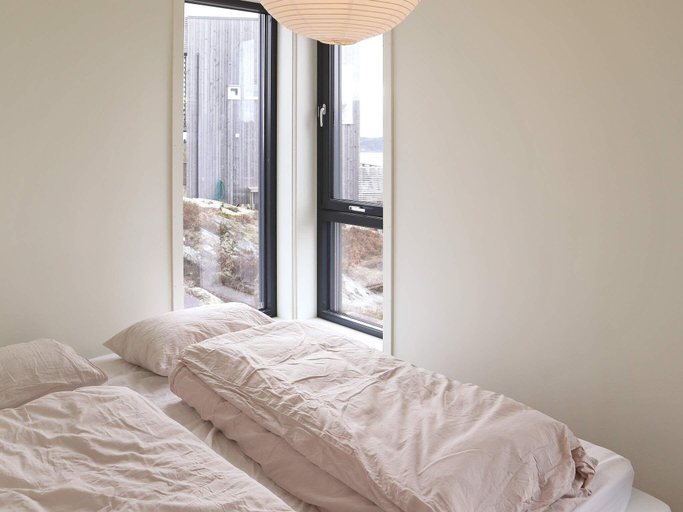 Bedroom 2, person holiday home in Sondeled-By Traum, Risør