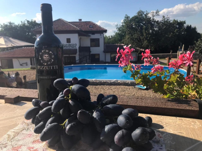 Sport & Beauty 4, Agriturismo Пицути, Lovech
