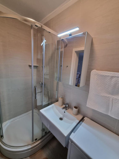 Bathroom 3, Apartments Marija, Makarska