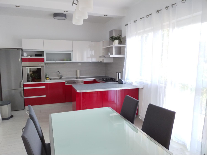 Others 4, Apartman Perkovic, Šibenik