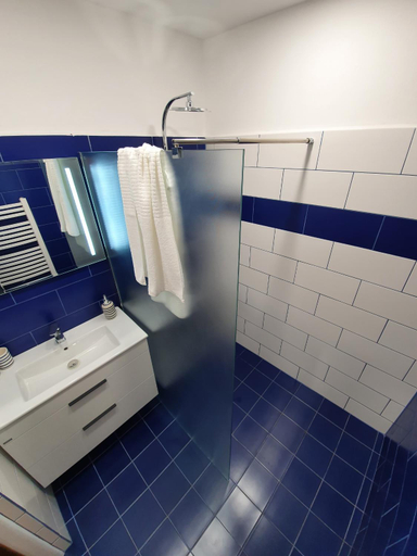 Bathroom 3, Apartmany NAUTICAL, Chomutov