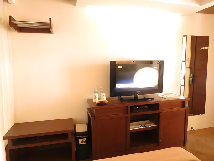 Bedroom 2, Acuaverde Beach Resort & Hotel Inc., San Juan