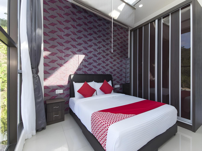 Bedroom 3, Rock Mountain, Raub