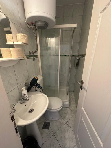 Bathroom 4, Apartments Riviera Budva