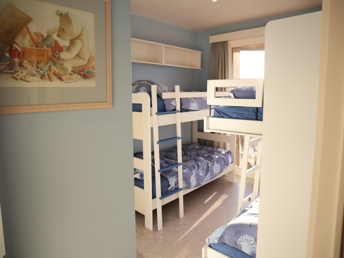 Bedroom 3, Apartment in Nieuwpoort near the Marina, West-Vlaanderen