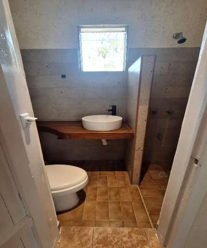 Bathroom 4, Hotel Rolovi Cancún, Isla Mujeres
