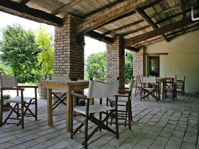 Food & Drinks, Residence in Vallugola di Gabicce, Pesaro E Urbino