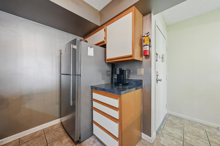 Others 3, The Colony at Virginia Beach, Virginia Beach