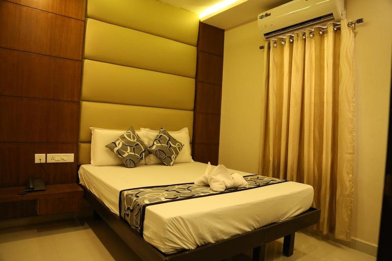 Bedroom 2, Santhi Bhavan, Chennai Central, Chennai
