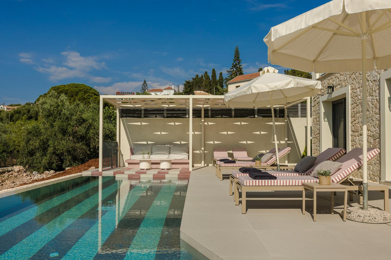 Sport & Beauty 3, Majestic Stone Villa Sea View Pool, Ionian Islands