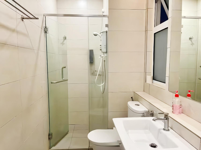 Bathroom 5, Piccadilly Service Residence Greentown Ipoh, Kinta