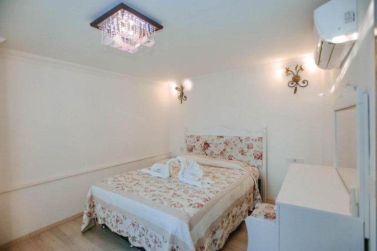 Bedroom 4, Patio Hotel, Antalya